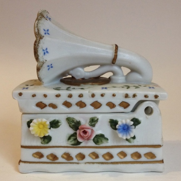Phonograph Toothpick Holder Vintage Trinket Jewelry Box Unique Ceramic Floral - Picture 2 of 8